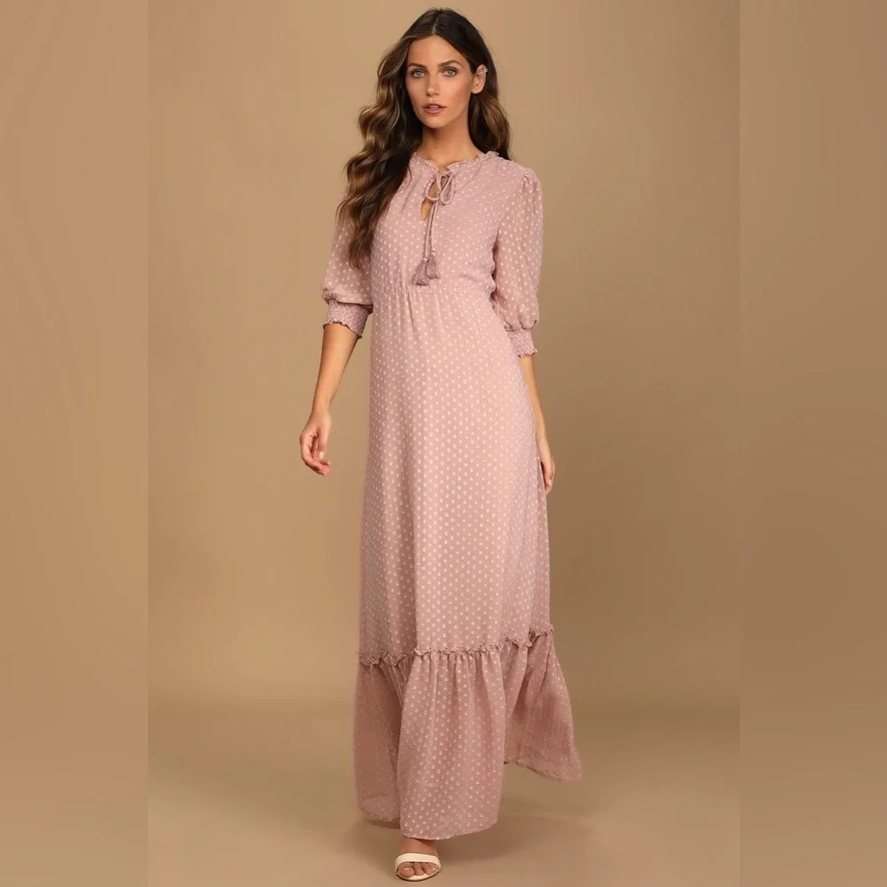 Lulus NWT Sweet Inspiration Mauve Pink Ruffled Maxi Dress Size Small Lined
